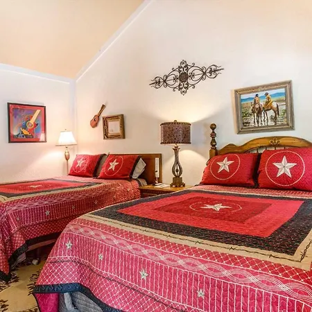 #2 Forge ~ Bandera Tin Star ~ Bandera, Tx. Apartment